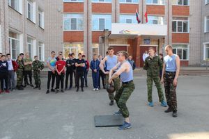 В Великих Луках спасали «заложников» (ФОТО)