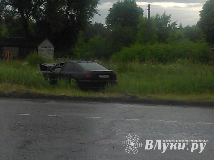 В Великих Луках произошло ДТП (ФОТО)