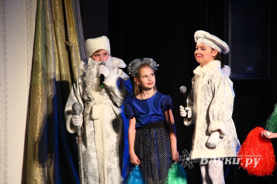 В ГДК им. Ленина встречают Новый год (ФОТО)