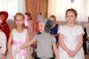 8 марта в саду 26