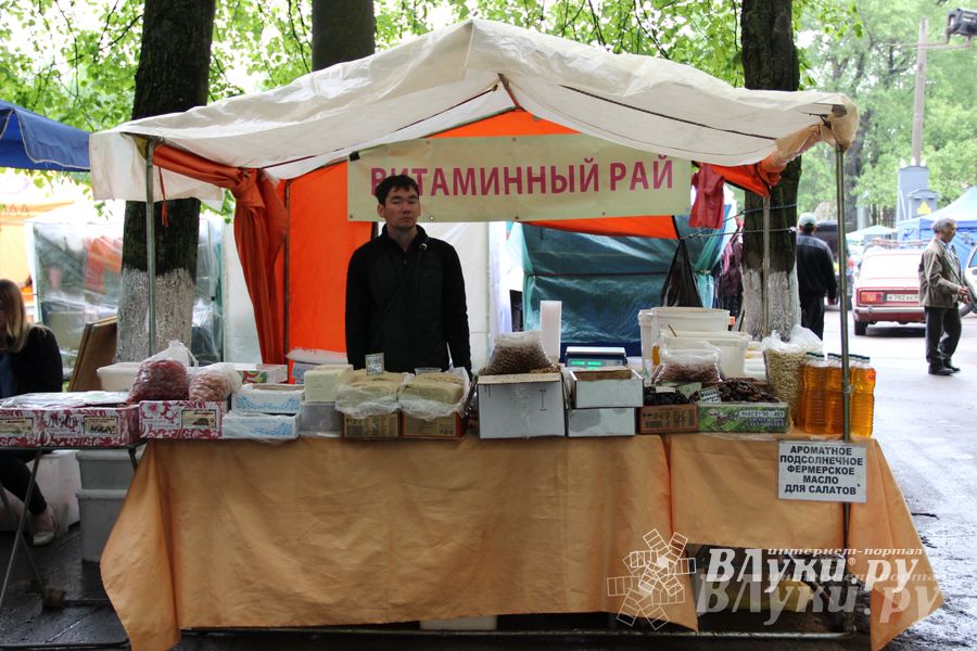 В Пскове проходит 22-ая универсальная выставка (фото)