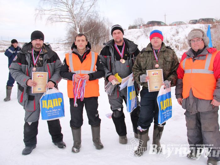 Подведены итоги Открытого чемпионата Великих Лук по рыболовному спорту (фото)
