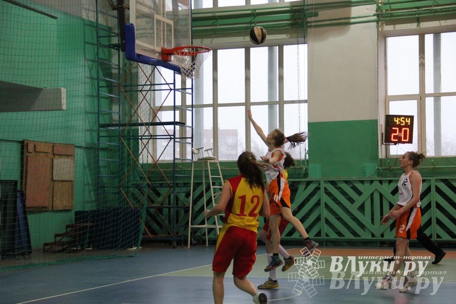 Команды ВЛГАФК стали лучшими на Чемпионате города по баскетболу (фото)
