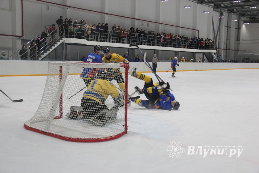 Великолучане одержали победу над псковским «Беркутом» (ФОТО)