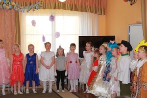 8 марта в саду 26