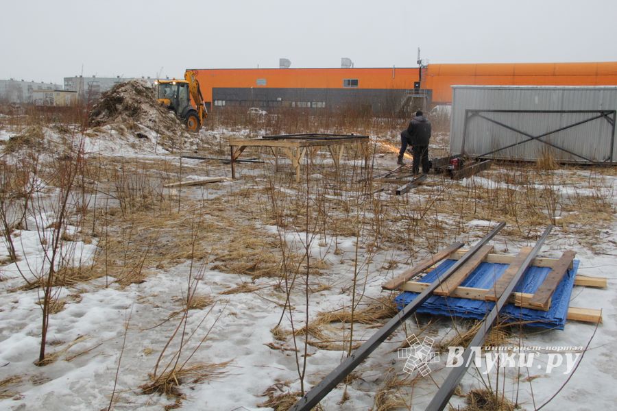  Началось строительство физкультурно-оздоровительного комплекса в Великих Луках (ФОТО)