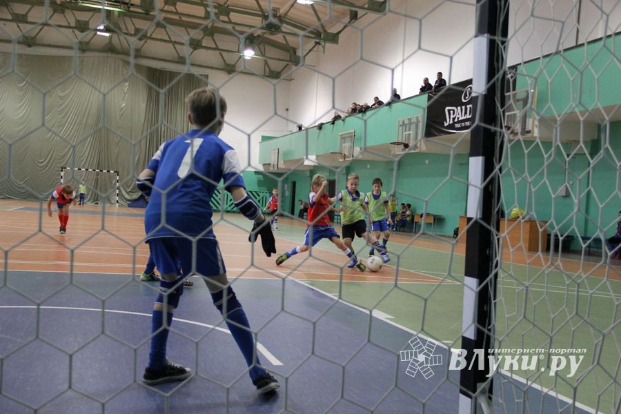 Новогодний футбол