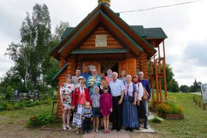 В Купуйском храме Смоленской иконы Божией Матери «Одигитрия» прошла Божественная литургия (ФОТО)