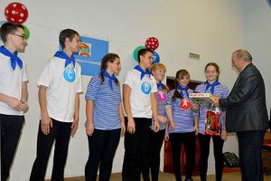 В Переслегинской гимназии прошел конкурс агитбригад: «Быть успешным, бодрым, смелым, мужественным и умелым!» (фото)