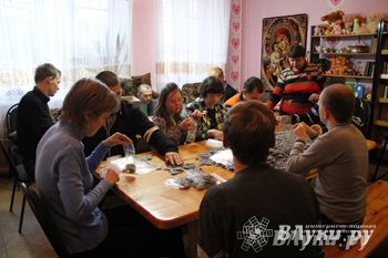 В Великих Луках прошло заседание, посвященное Международному дню инвалидов (фото)