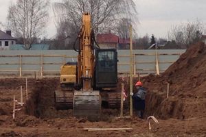 Андрей Турчак посетил строящийся спорткомплекс на Пескарёва (ФОТО)