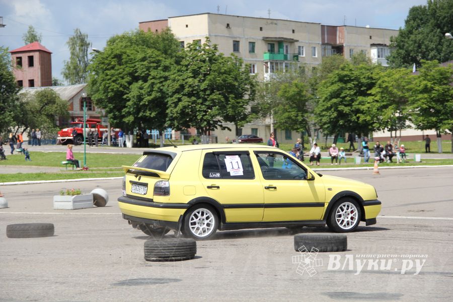 В Невеле состоялся финал по автоспринтслалому
