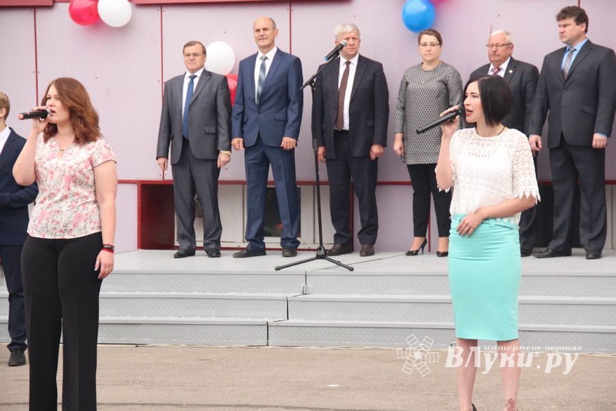 ВГСХА встретила первокурсников пирогами (ФОТО)