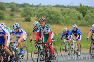 В Великих Луках состоялось награждение победителей Чемпионата России по велоспорту в парной гонке (фото)