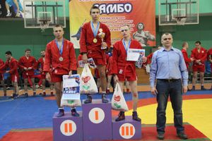 Самбисты поборолись на крупном турнире в Великих Луках (ФОТО)