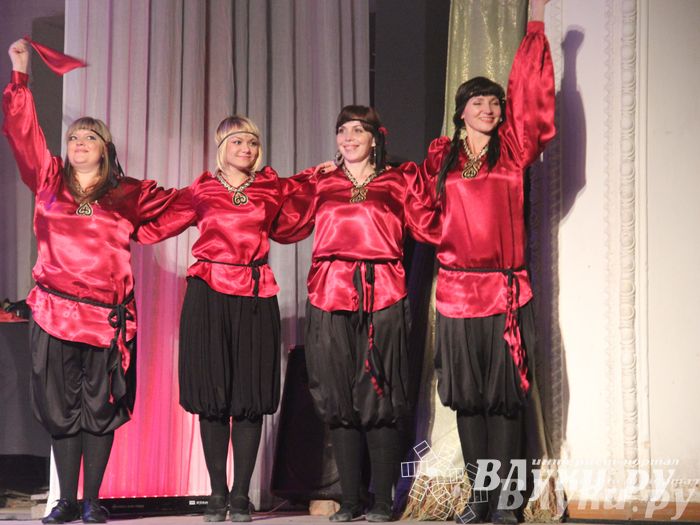 Фестиваль восточного танца «Мафраш» прошел в Великих Луках (фото)