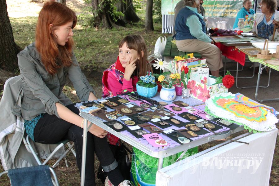 Ярмарка ремесленников в День города