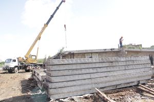 Путепровод: строительная компания петербургская, стройматериалы великолукские (ФОТО)