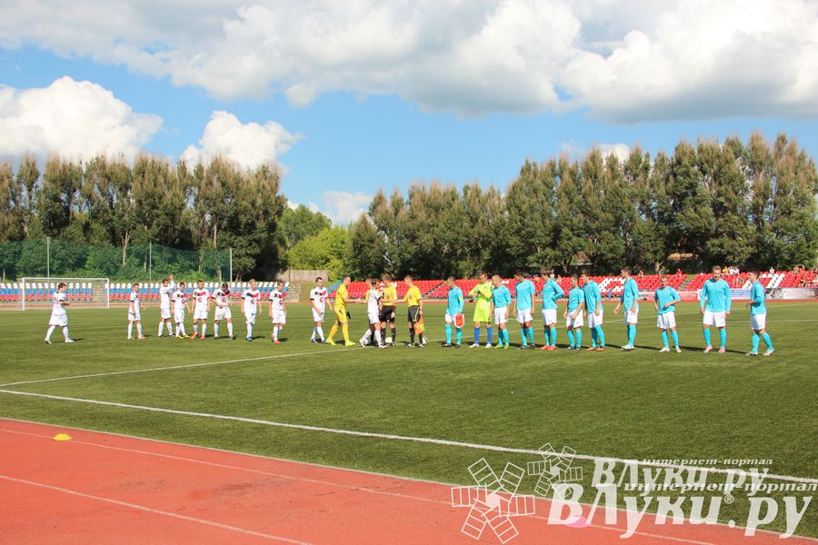 В Великих Луках состоялся матч «Луки-Энергия» — «Звезда» (Санкт-Петербург)