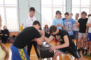 Конкурс «А ну-ка, парни!» прошёл в великолукской гимназии (фото)