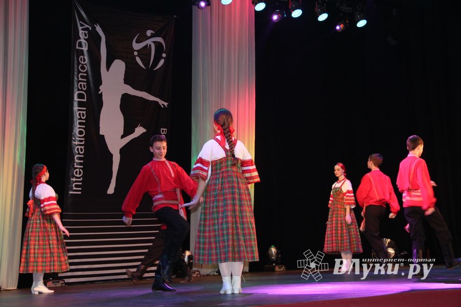 В Великих Луках прошел Фестиваль танца (ФОТО)