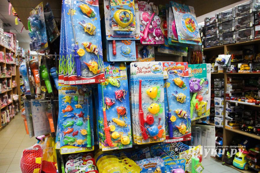 мир игрушек
