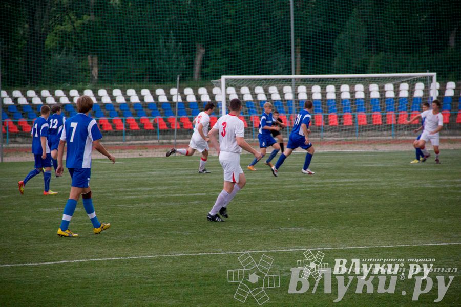 Футбольный матч «Экспресс-2» — «КПРФ»