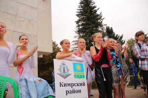 В Великих Луках проходит ​Международный фестиваль-конкурс среди мажореток и барабанщиц (ФОТО)