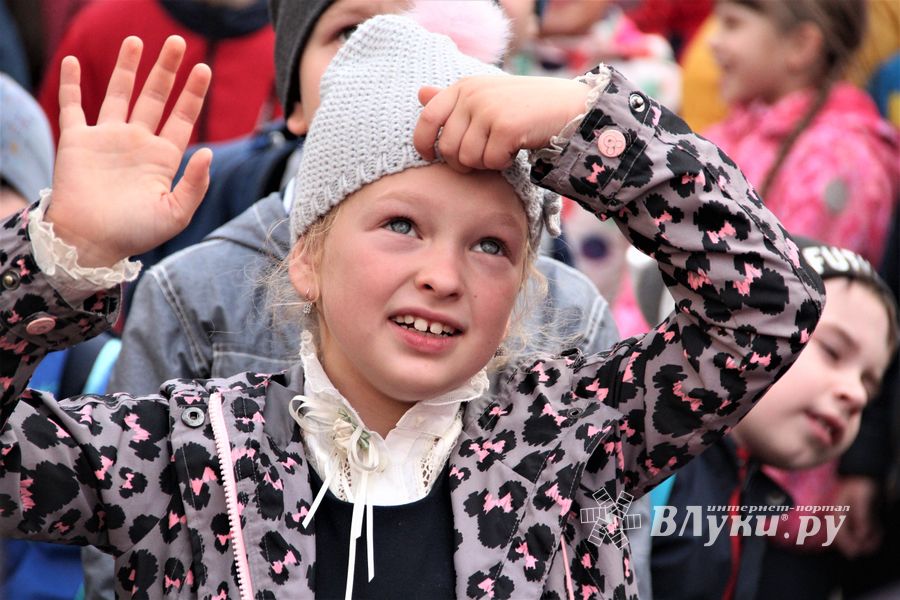 В школе №13 отметили Международный день мира (ФОТО)