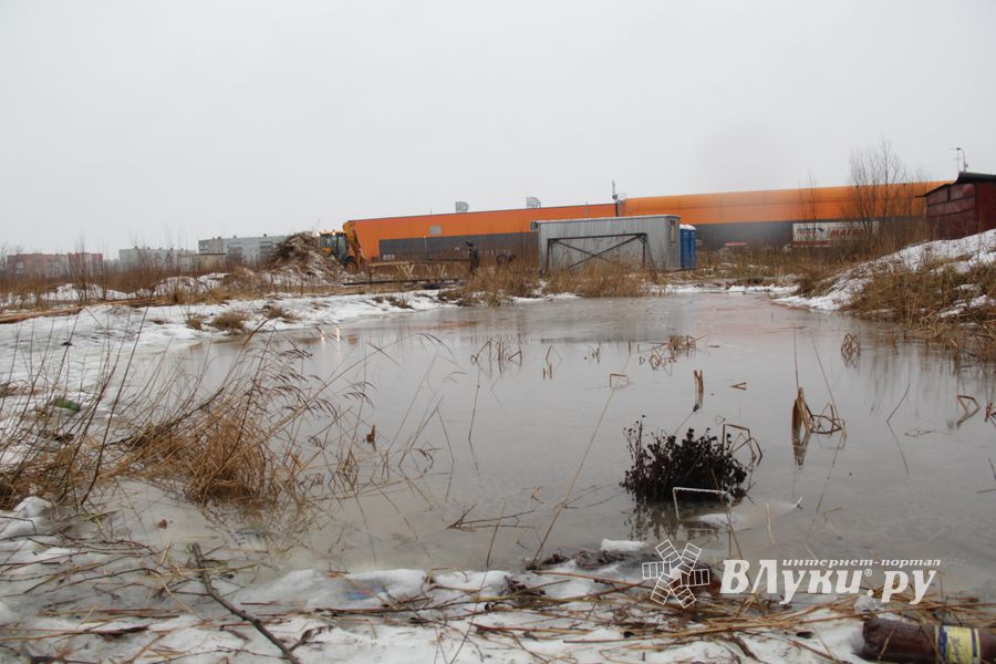  Началось строительство физкультурно-оздоровительного комплекса в Великих Луках (ФОТО)