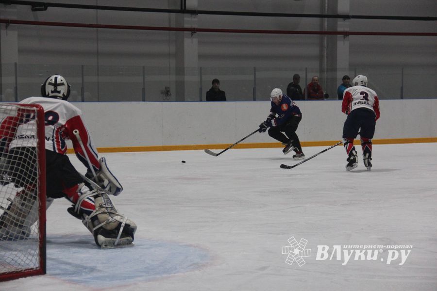 ХК «Экспресс» уступил команде «Аванта-Остров» (ФОТО)