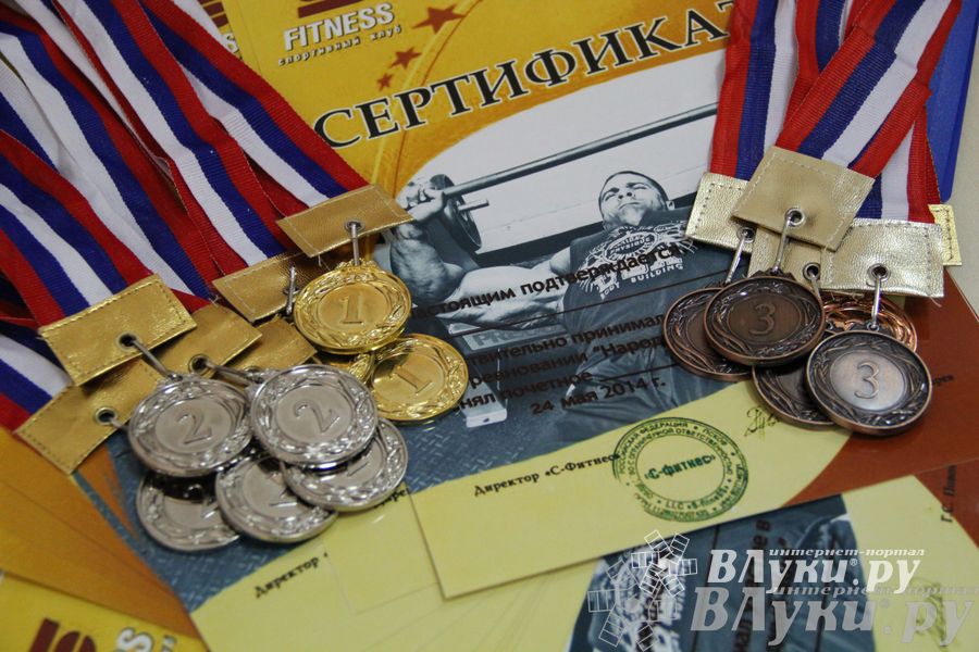 Народный жим в «С-Фитнес»