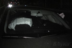 В Великих Луках столкнулись «ВАЗ 2115» и «Ауди А5» (ФОТО)