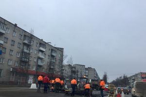И вновь ремонт на проблемном перекрестке Великих Лук (ФОТО)