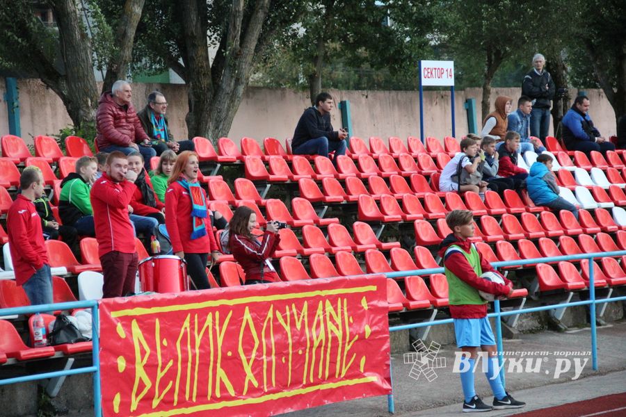 «Луки-Энергия»: Минимальное поражение от лидера (ФОТО)