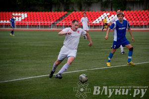 Футбольный матч «Экспресс-2» — «КПРФ»