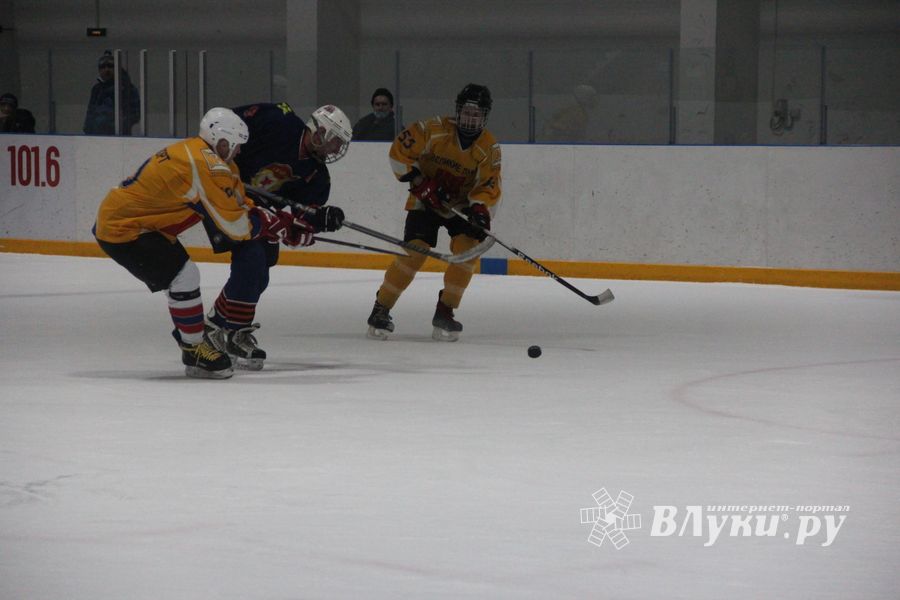 ХК «Луки-Экспресс» обошла псковскую «Гвардию» по буллитам (ФОТО)