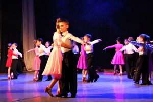 В ГДК им. Ленина прошёл концерт ко Дню матери (ФОТО)