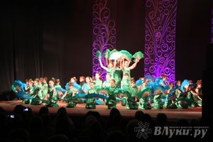  В ДК им. Ленина состоялся отчетный концерт студии восточного танца «Восточные сладости» (фото)