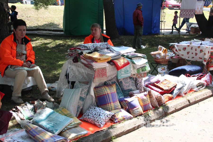 Ярмарка ремесленников в День города