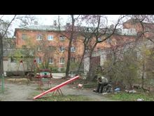 Импульс-ТВ: Грязный двор дома 37 по проспекту Ленина