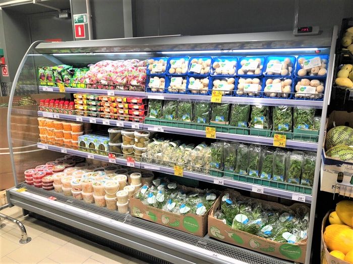 В Великих Луках открывается новый магазин (ФОТО)