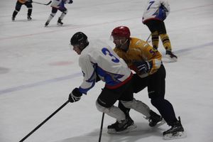 Определилась команда, которая будет представлять город на Кубке области по хоккею (ФОТО)