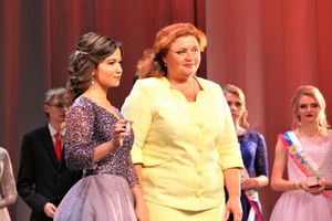 Великолукским выпускникам вручили медали «За особые успехи в учении» (ФОТО)