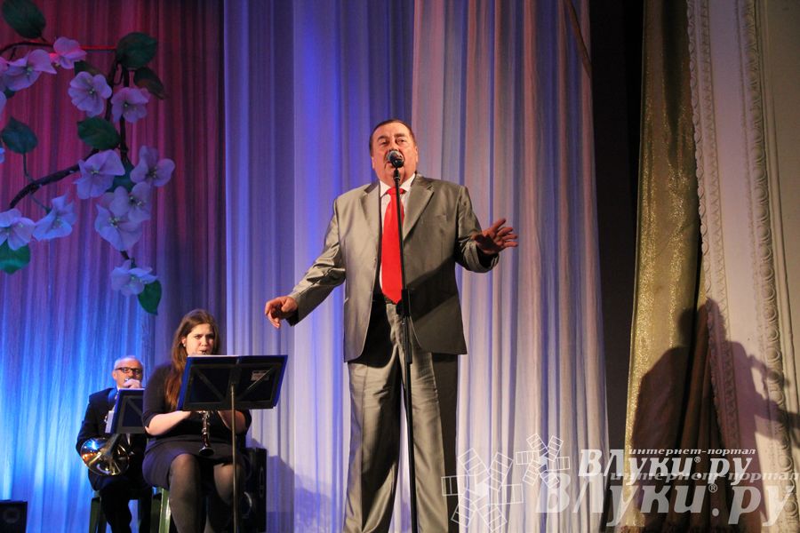 Городской праздничный вечер «Золотая пора» (фото)