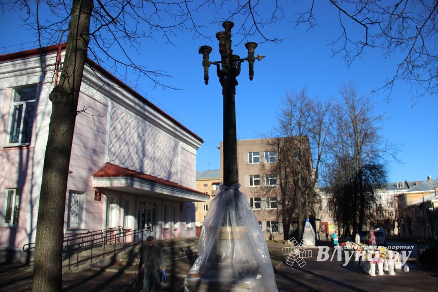 Великолукская семья восстанавливает уникальные фонари (ФОТО)
