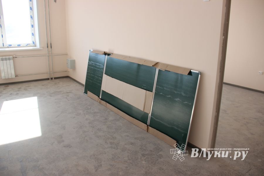 655 заявлений поданы в новый лицей на ул. Заслонова (ФОТО)