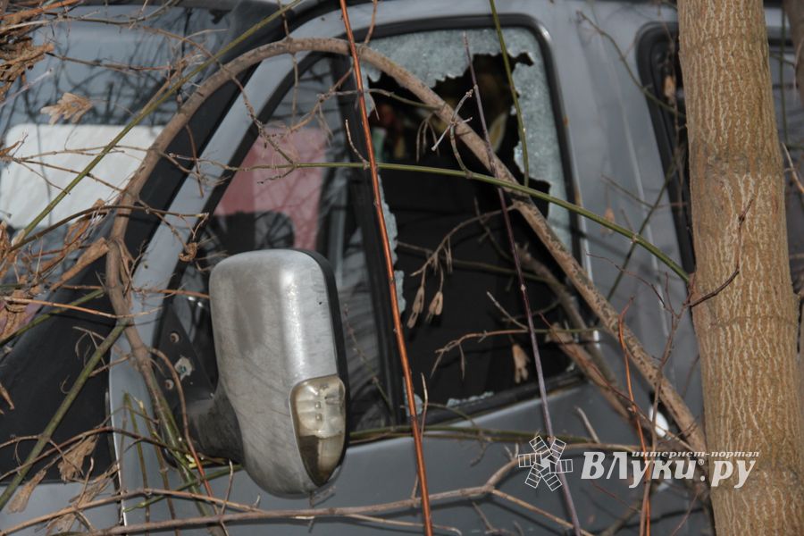 Нетрезвый водитель устроил ДТП на улице Мурманской (ФОТО)