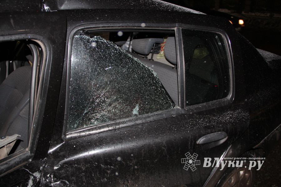 ДТП в Великих Луках — есть пострадавшие (ФОТО)