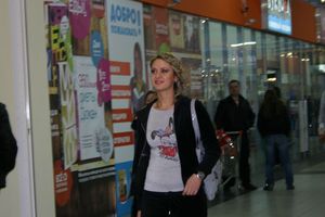 Торговый центр «Апельсин» поздравил прекрасных дам с праздником весны